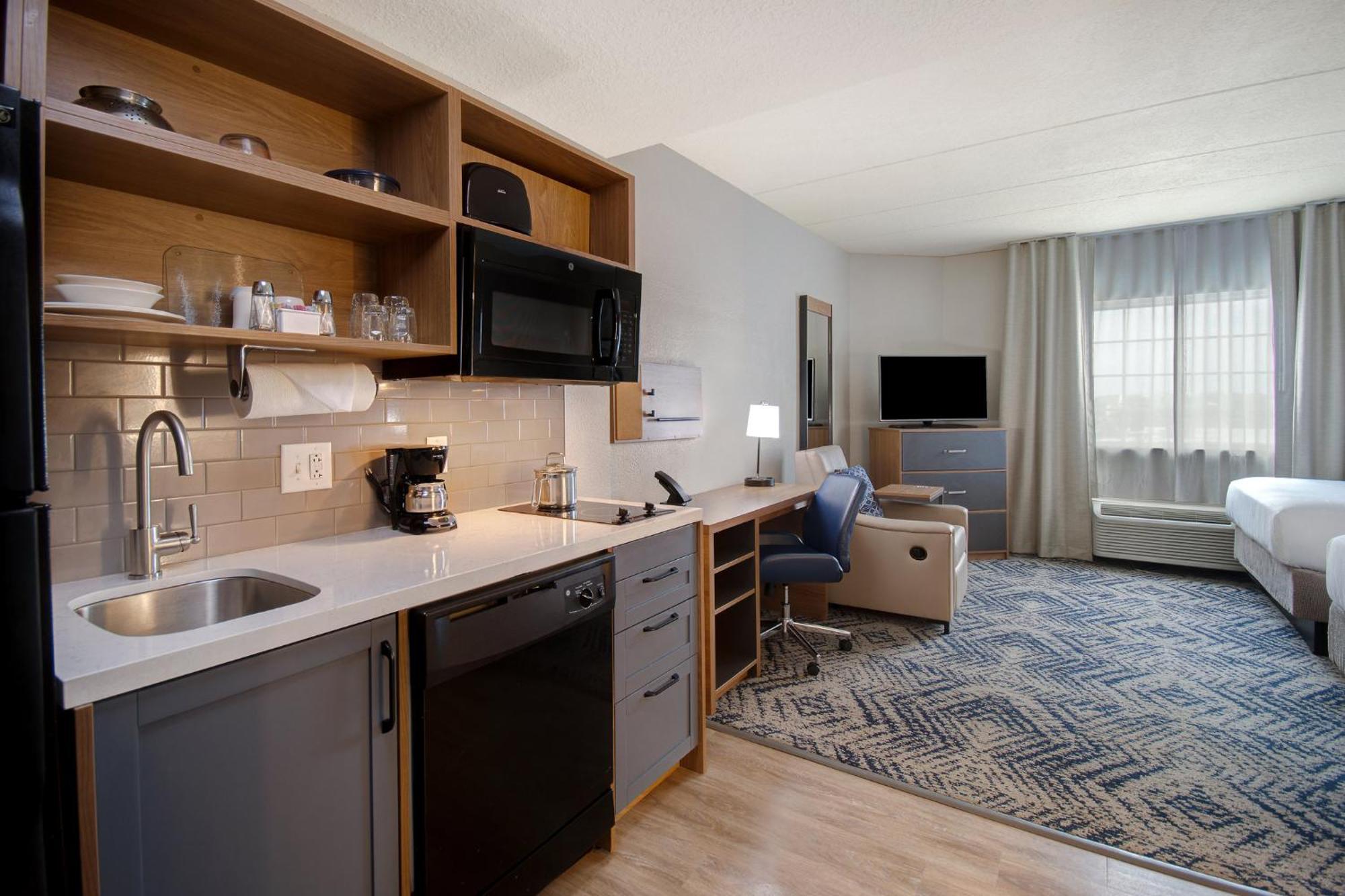 Candlewood Suites Columbia-Fort Jackson By Ihg Exterior foto